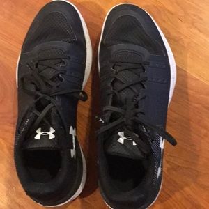 Black Under Armour volleyball shoes